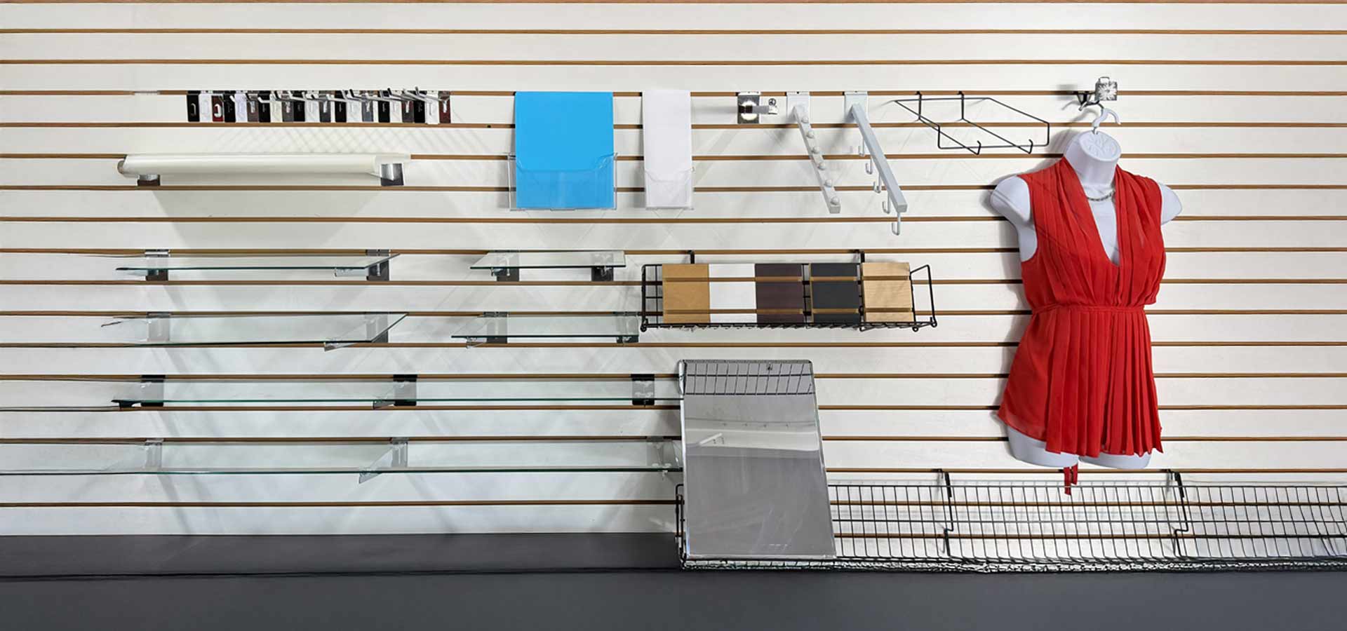 White Slatwall Store Fixture for Display